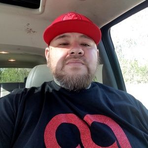 Meet your Posher, Esteban